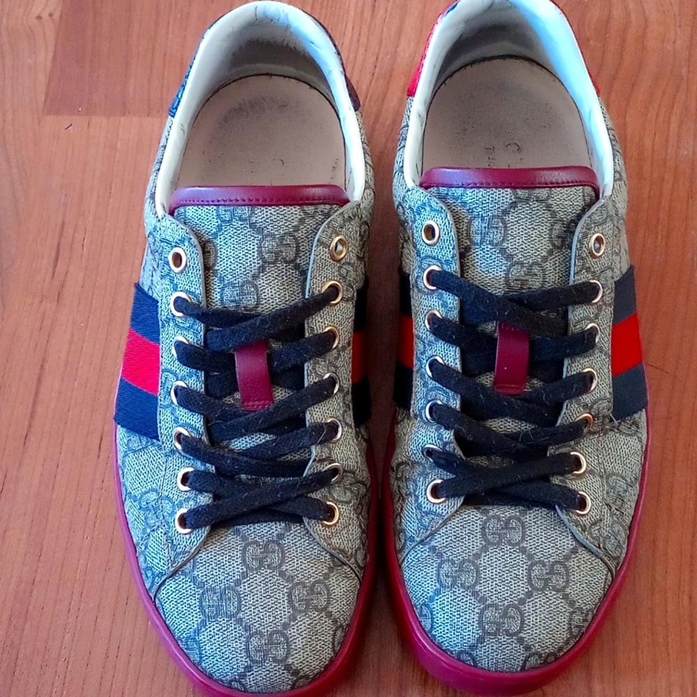 Gucci sneakers